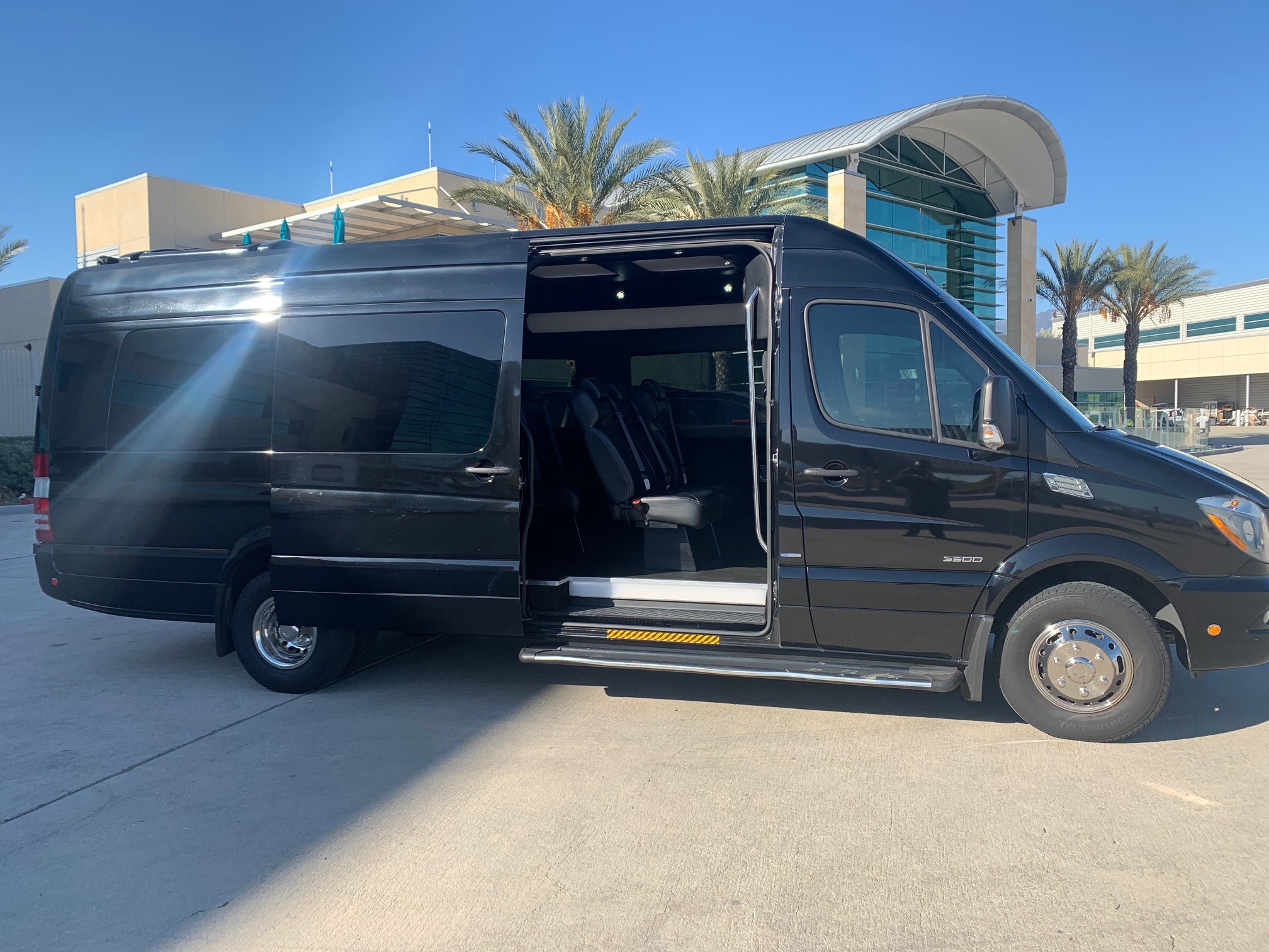 ontario airport transfer